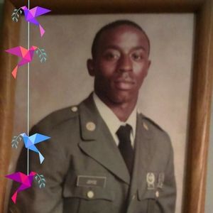 Meet your Posher, Gregory